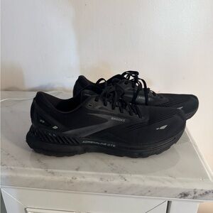 Brooks Men's Black Adrenaline GTS Running Shoes